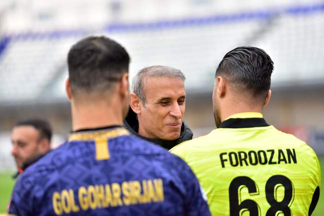 گزارش تصویری بازی گل‌گهر سیرجان و پرسپولیس 