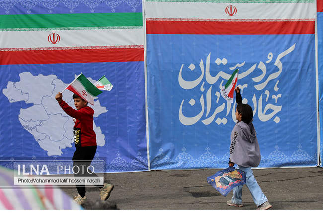 دیدار رئیس جمهور با مردم سنندج