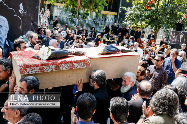 تشییع پیکر زنده‌یاد «احمد پژمان»