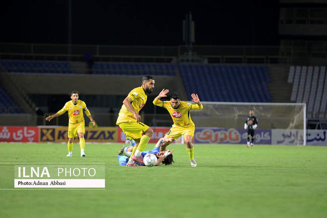 دیدار تیم های فجرسپاسی شیراز وچادرملو اردکان