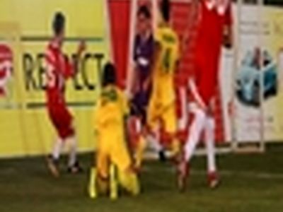 پرسپولیس با غلبه بر یاران فردوسی‌پور به فینال رسید