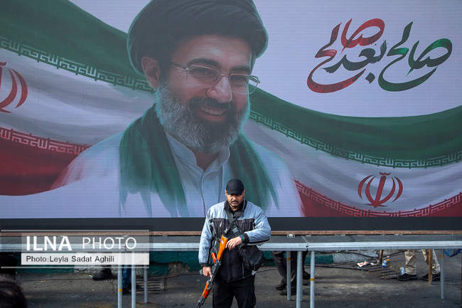 مراسم بیعت با سومین رهبر انقلاب اسلامی در تهران /1