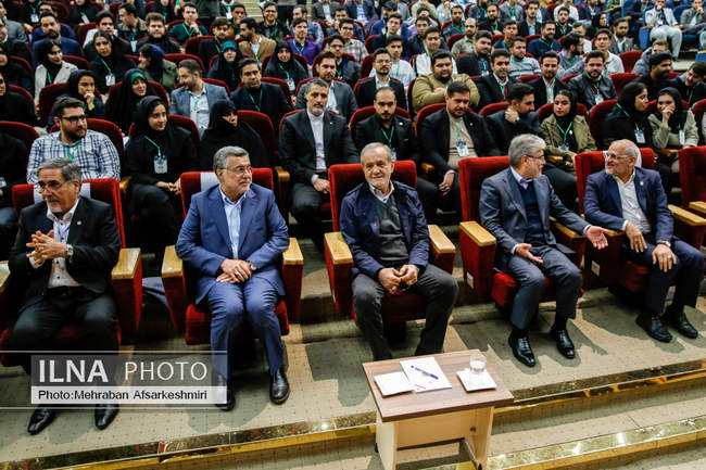 مراسم روز دانشجو با حضور رئیس جمهور