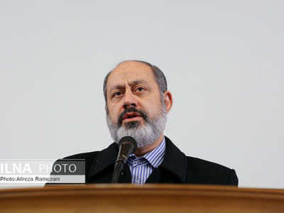 اولین همایش قانون گذاری مادرانه
