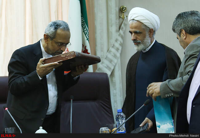 تودیع و معارفه معاون پارلمانی
