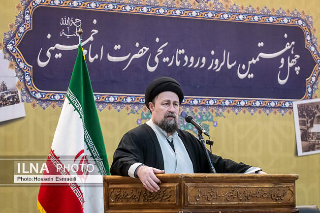 مراسم بزرگداشت 12 بهمن در حرم امام خمینی (س) 