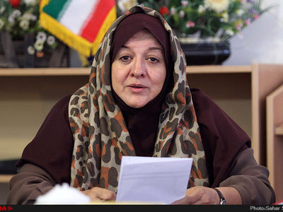 کف حضور زنان در مجلس باید ۳۰ درصد باشد/  باید به مردم گفته شود اگر به میدان نیایید دیگران خواهند آمد