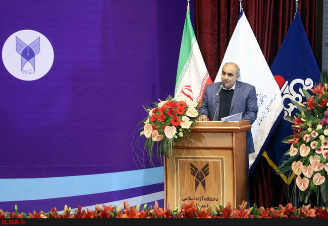 همایش تجلیل از دریانوردان، صنعتگران و کاپیتان‌های ناوگان حمل و نقل 