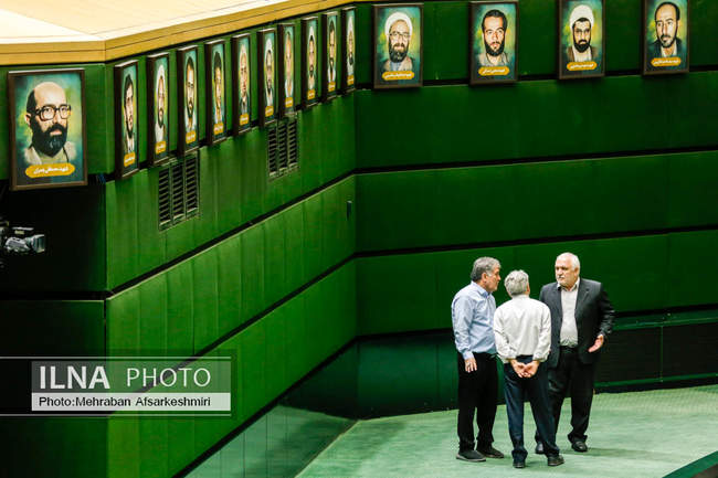 نشست علنی یکشنبه پنج مرداد مجلس شورای اسلامی 