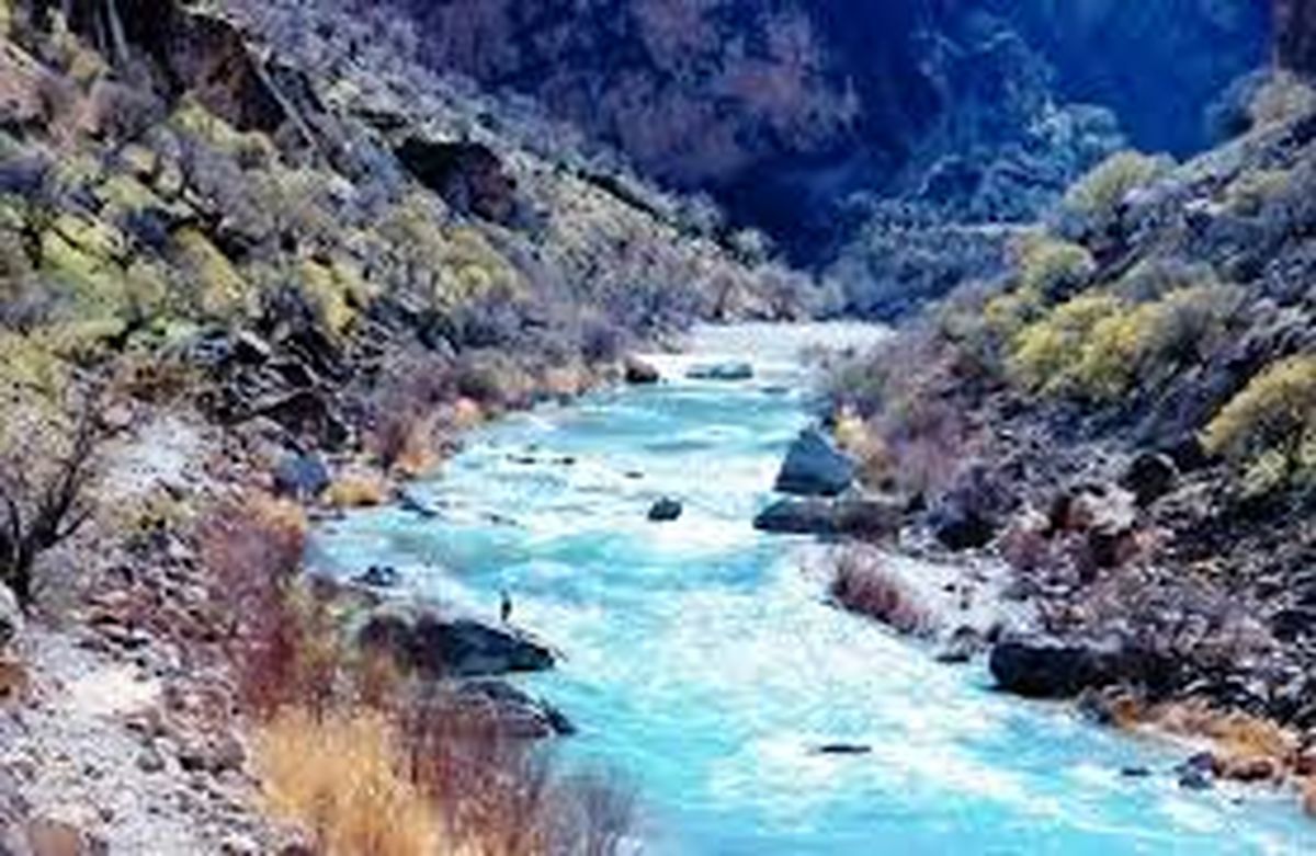 شهروندان از توقف در حاشیه رودخانه‌های استان تهران خودداری کنند