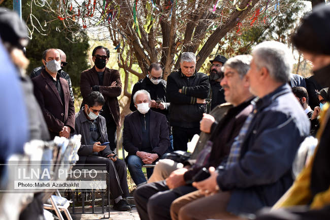 تشییع پیکر علیرضا غفاری از خانه هنرمندان