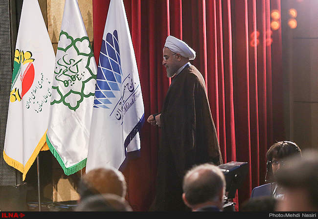 نخستین اجلاس جهانی شوراها و شهرداران