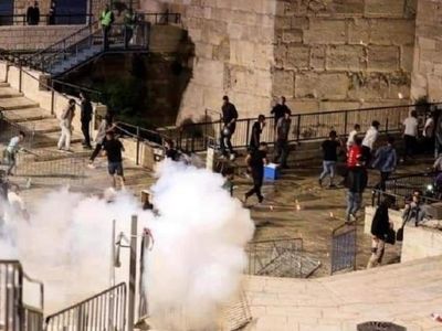 حمله نظامیان صهیونیست به جوانان فلسطینی در قدس