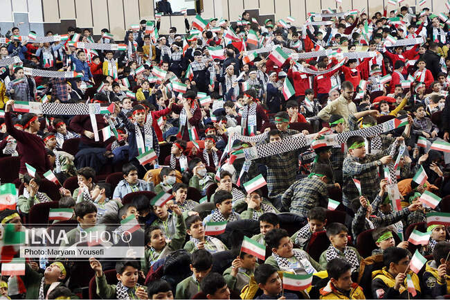 اجتماع دانش آموزی فرزندان حاج قاسم در تبریز