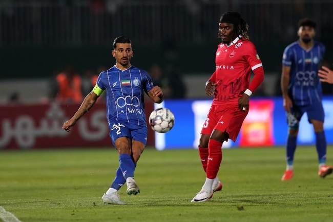 دیدار تیمهای استقلال تهران و پرسپولیس تهران