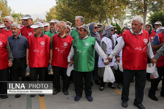 همایش پیاده‌روی بازنشستگان سازمان تامین اجتماعی