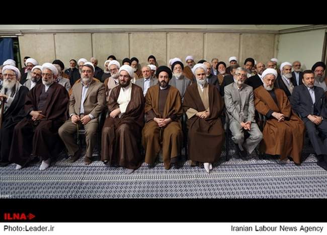 دیدار مسئولان نظام و میهمانان کنفرانس وحدت اسلامى‌ با رهبر معظم انق�