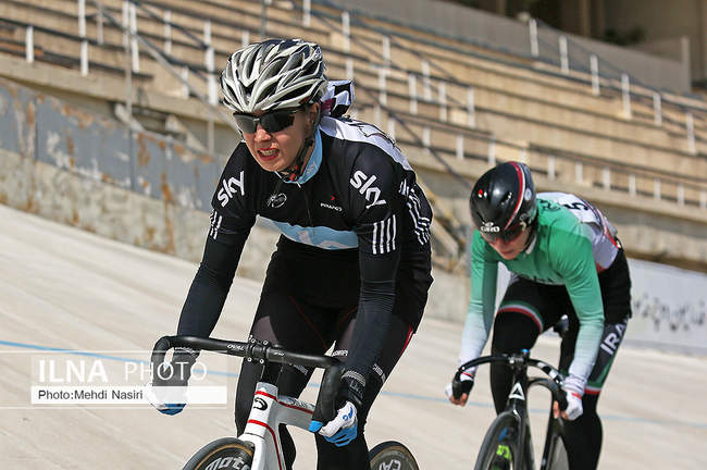 مسابقات لیگ برتر دوچرخه‌سواری پیست سرعت بانوان