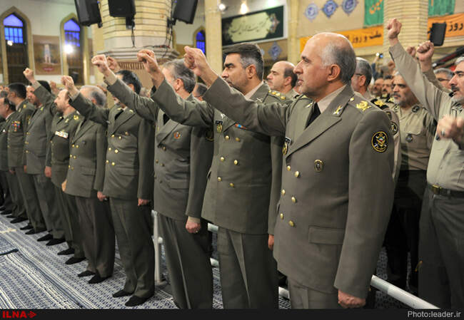 دیدار جمعی از فرماندهان و کارکنان ارتش با رهبرمعظم انقلاب اسلامی
