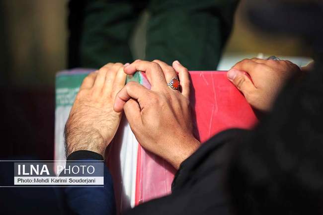 تشییع شهدای گمنام در اصفهان