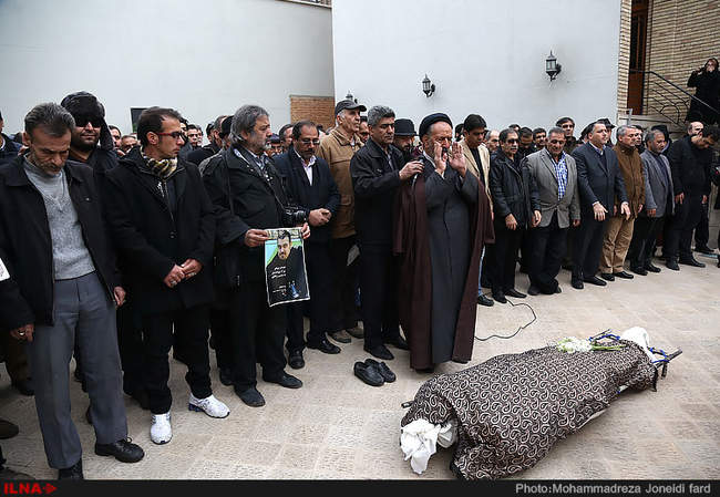 تصاویر خاکسپاری نیما طباطبایی؛ کارگردان جوان سینمای ایران