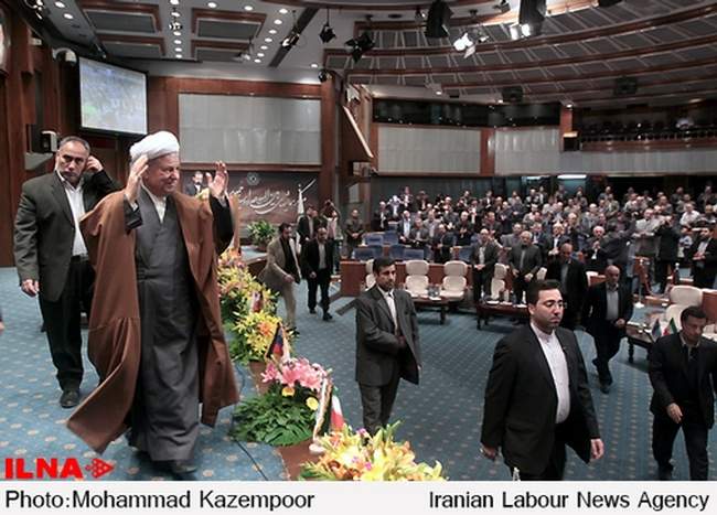 سومین سمپوزیوم بین‌المللی ایران ۱۴۰۴ با حضور آیت الله هاشمی