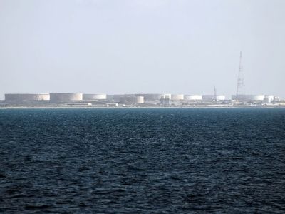 صادرات نفت از مناطق کلیدی شرق لیبی از سر گرفته می‌شود