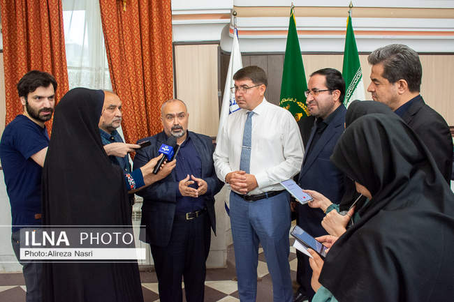 نشست مشترک هیئت اقتصادی روسیه با تولیدکنندگان بخش کشاورزی قزوین