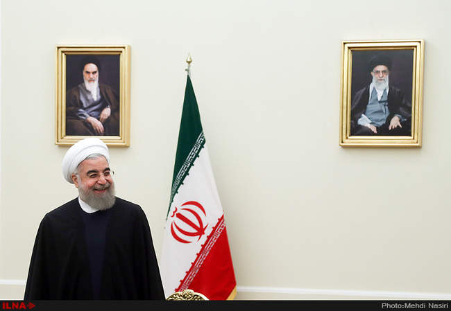 تقدیم استوارنامه سفیران 6 کشور به رئیس جمهوری