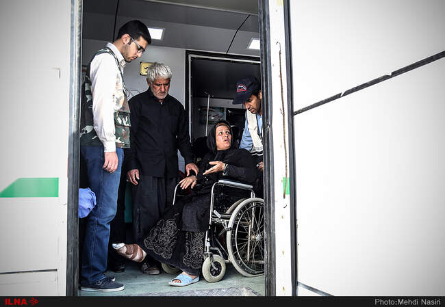 تصاویر وضعیت مصدومان زلزله کرمانشاه در بیمارستان‌های صحرایی