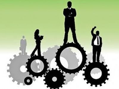 بررسی وضعیت اقتصادی شاغلان