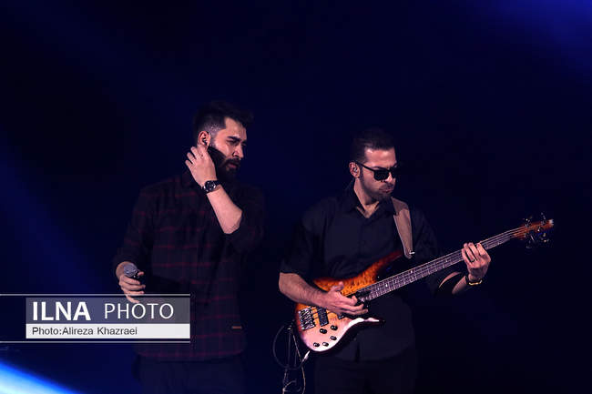 کنسرت علی یاسینی در سی و پنجمین جشنواره بین المللی موسیقی فجر