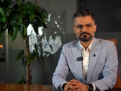 چگونه ایرانیان می‌توانند اقامت امارات بگیرند؟ نکات کلیدی از حامد قلیچ‌خانی