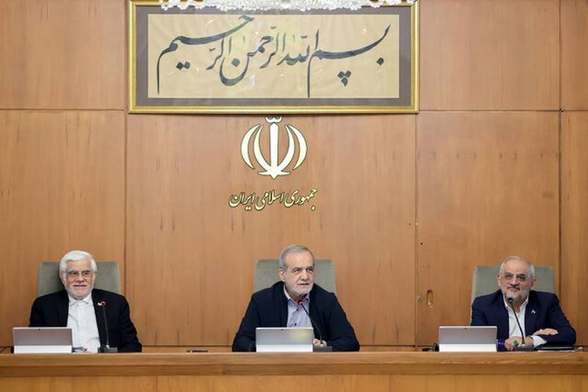 تصویب ۲ آیین‌نامه اجرایی مربوط به مدیریت بهره‌برداری فرودگاه‌ها و قانون حمایت از مالکیت معنوی