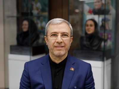 قارداشی: کشورمان در تمامی عرصه‌ها با افتخار و قدرت به راهش ادامه داد