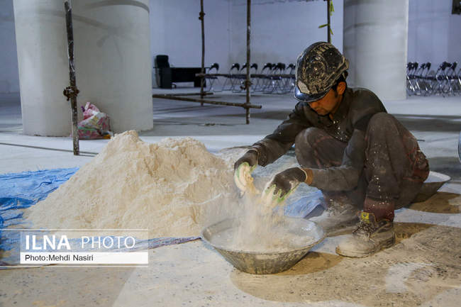 بازدید رییس بنیاد مستضعفان از موزه دفینه 