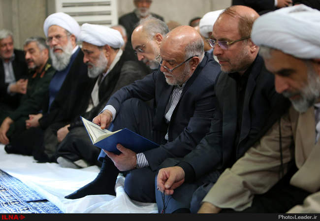 مراسم بزرگداشت جان‌ باختگان فاجعه‌ی منا با حضور رهبر انقلاب