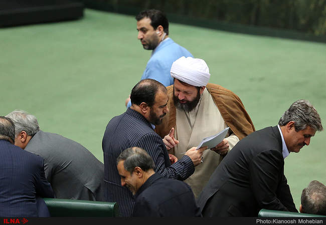 جلسه استیضاح وزیر راه و شهرسازی