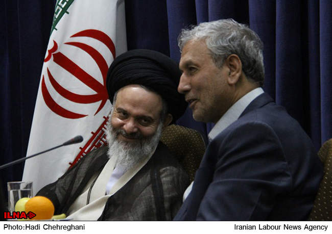 دیدار وزیر تعاون، کار و رفاه اجتماعی با مراجع تقلید استان قم-3 