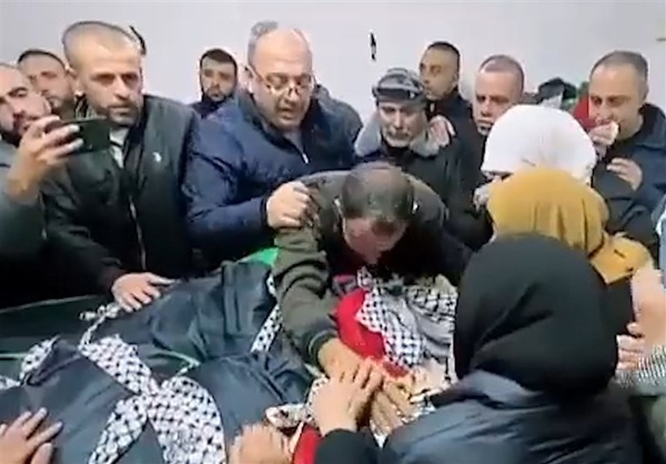 Israeli Troops Kill Several Palestinians during Clashes in West Bank