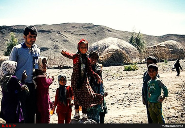 حاشیهنشینی 45 هزار نفر در استان کرمان/ محصولاتی که به دلیل مقرون به صرفهنبودن بر روی زمین رها میشوند/ نابودی باغات پسته و گردو توسط کرم خراط