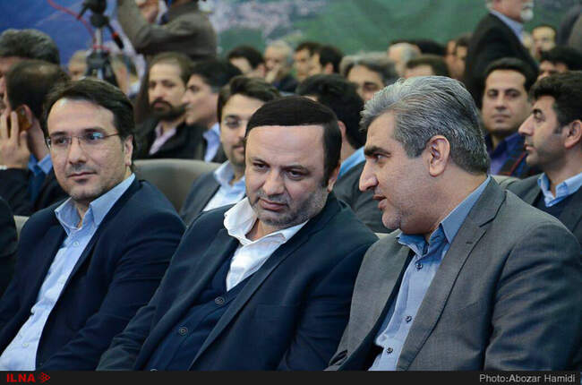 همایش تجلیل از سرمایه گذاران و کارآفرینان برتر استان گیلان و منطقه آزاد انزلی