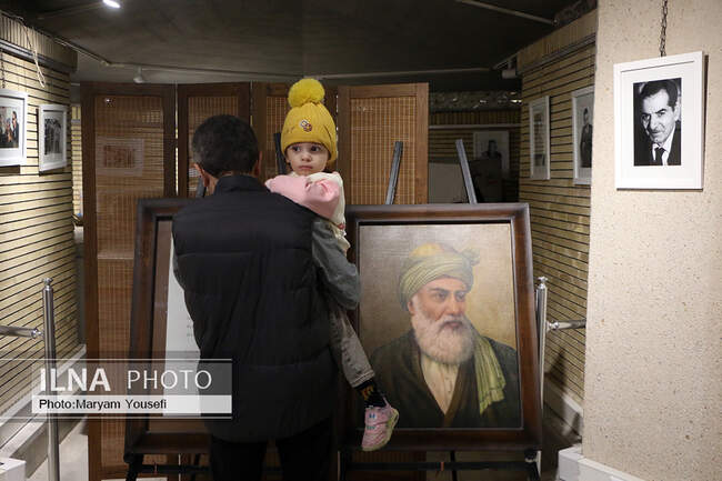 گردشگران نوروزی در مقبره الشعرا تبریز