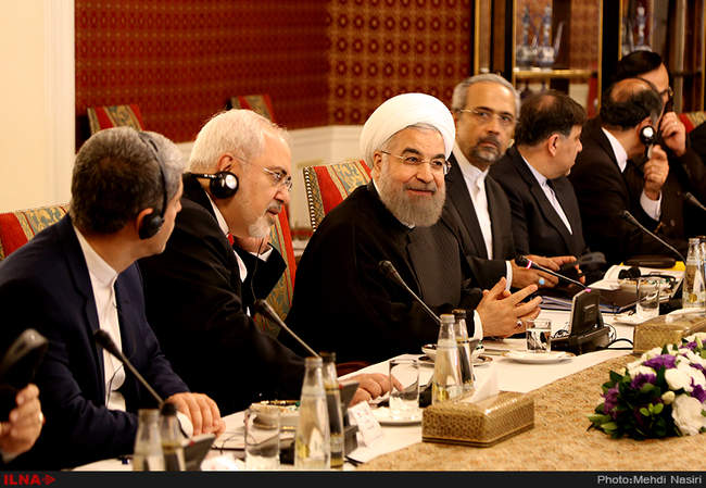 استقبال رسمی روحانی از نخست وزیر هند وامضای تفاهم نامه همکاری بین دو 