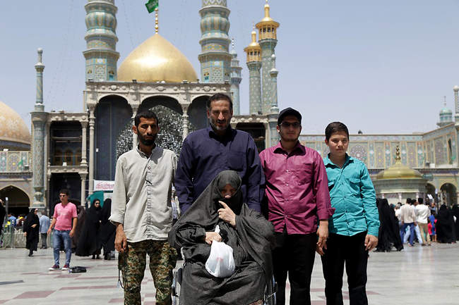 حال و هوای زائران در روز میلاد حضرت فاطمه معصومه(س)