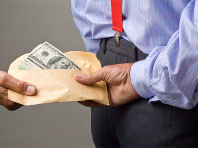 متهم و قربانی ردیف اول شوک به نرخ ارز؛ از دولت تا کارگران