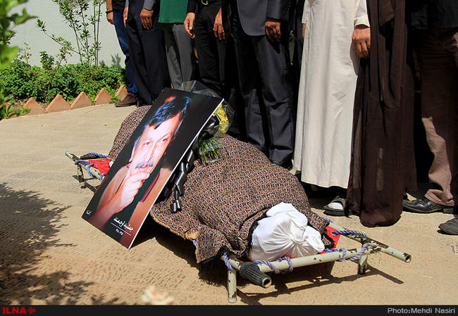 مراسم تشییع پیکر جمشید ارجمند