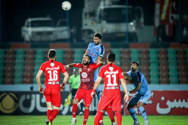 گزارش تصویری: پرسپولیس با اقتدار به دنبال پوکر قهرمانی