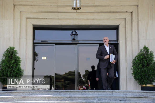 حاشیه جلسه هیات دولت - ۱۴ آبان
