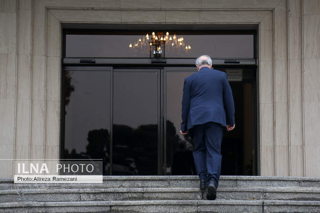 در حاشیه جلسه امروز هیئت دولت 